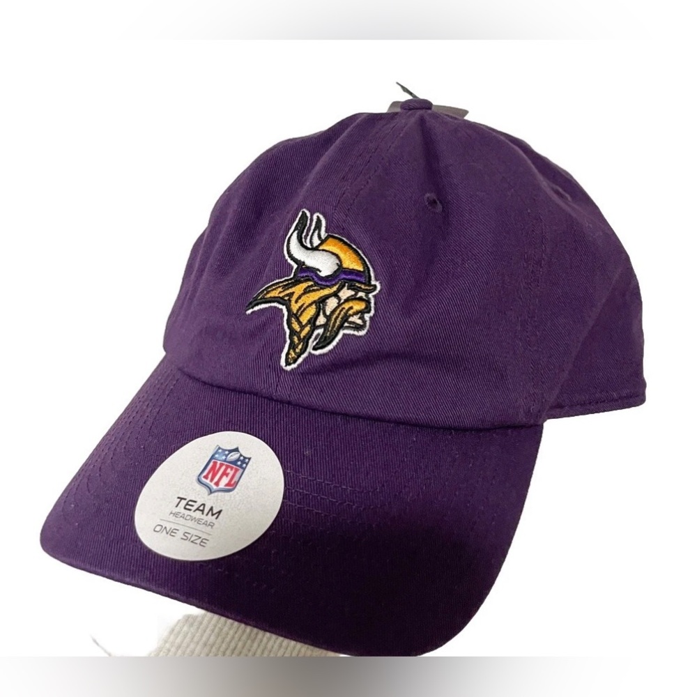 NWT Minnesota Vikings Purple NFL Hat One Size